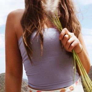 OUT FROM UNDER SEAMLESS TUBE TOP